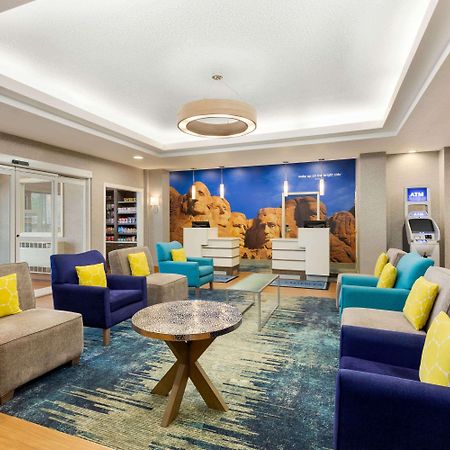 La Quinta Inn And Suites By Wyndham At Watiki Waterpark Rapid City Zewnętrze zdjęcie