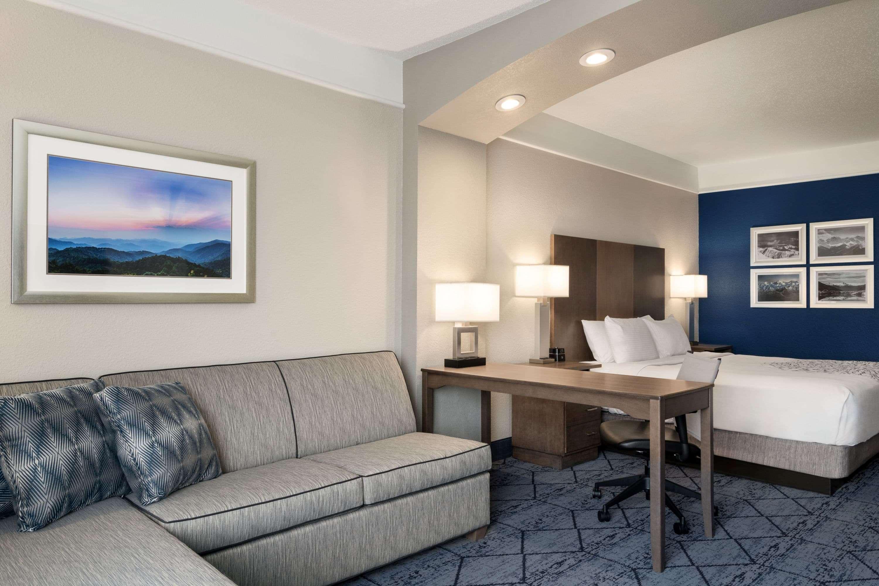 La Quinta Inn And Suites By Wyndham At Watiki Waterpark Rapid City Zewnętrze zdjęcie
