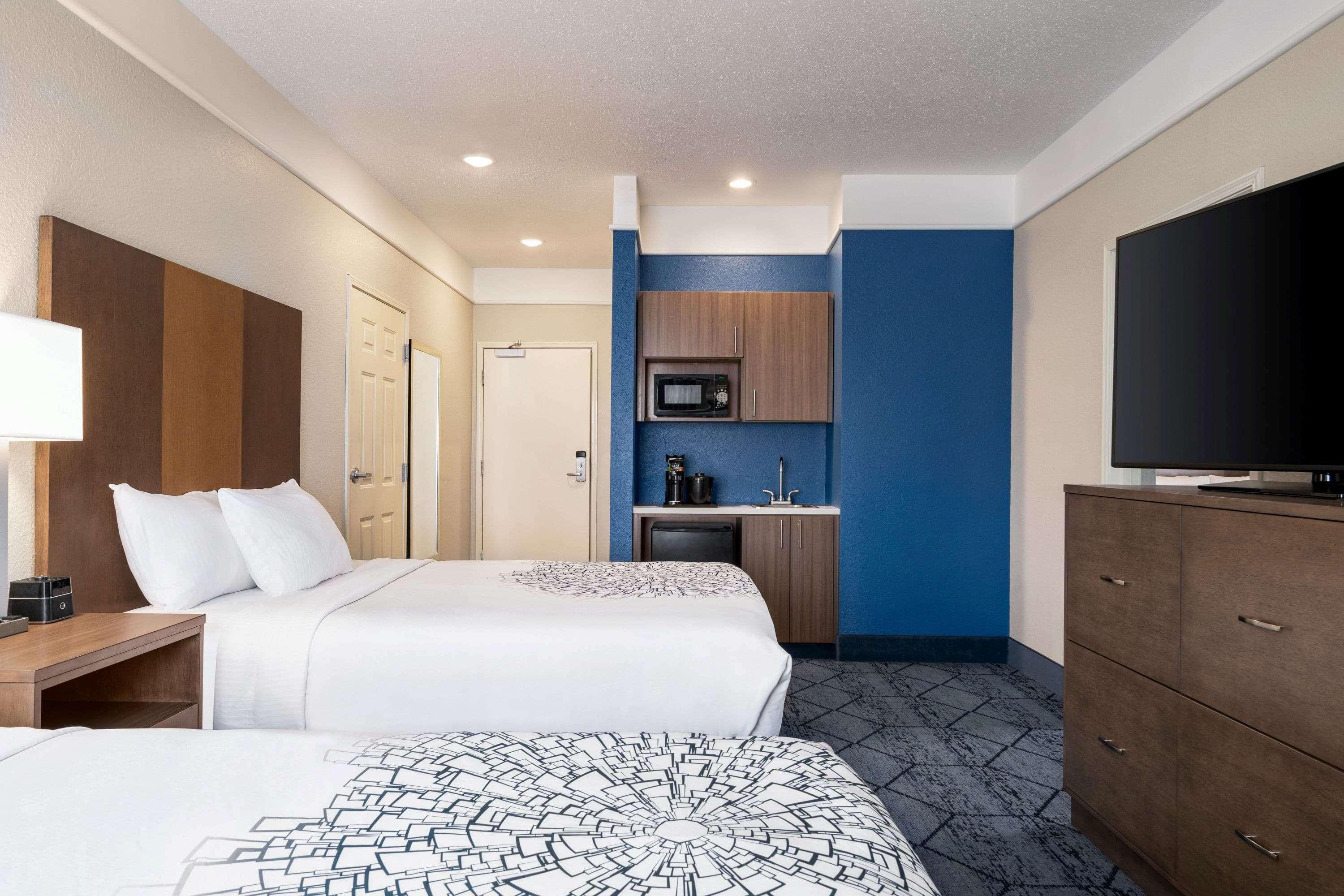 La Quinta Inn And Suites By Wyndham At Watiki Waterpark Rapid City Zewnętrze zdjęcie