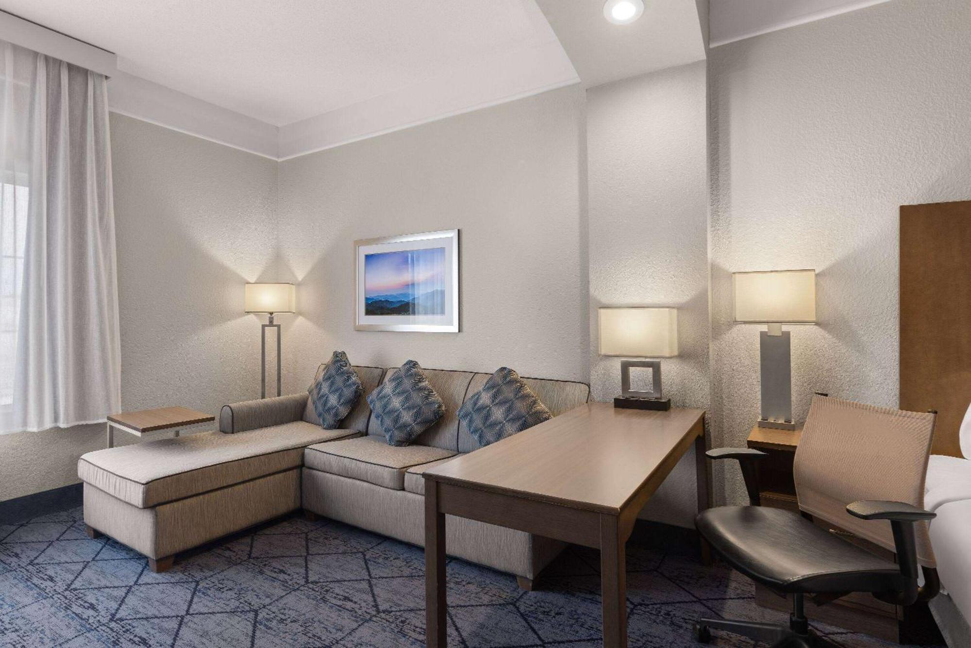 La Quinta Inn And Suites By Wyndham At Watiki Waterpark Rapid City Zewnętrze zdjęcie