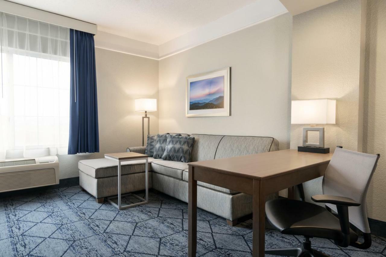 La Quinta Inn And Suites By Wyndham At Watiki Waterpark Rapid City Zewnętrze zdjęcie